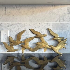 Vintage Mid Century Brass Seagulls in Flight Wall Hanging, Brass Birds in Flight